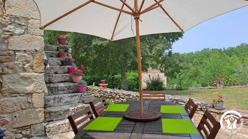 Gîte pour 4 personnes, avec piscine et terrasse à Castelnau-de-Montmiral - 4