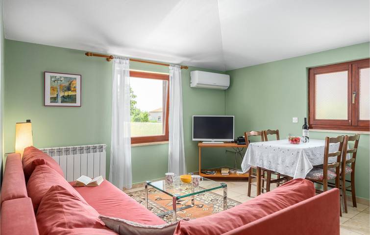 Ferienwohnung für 2 Personen, mit Terrasse, mit Haustier in Porec und Umgebung - 2