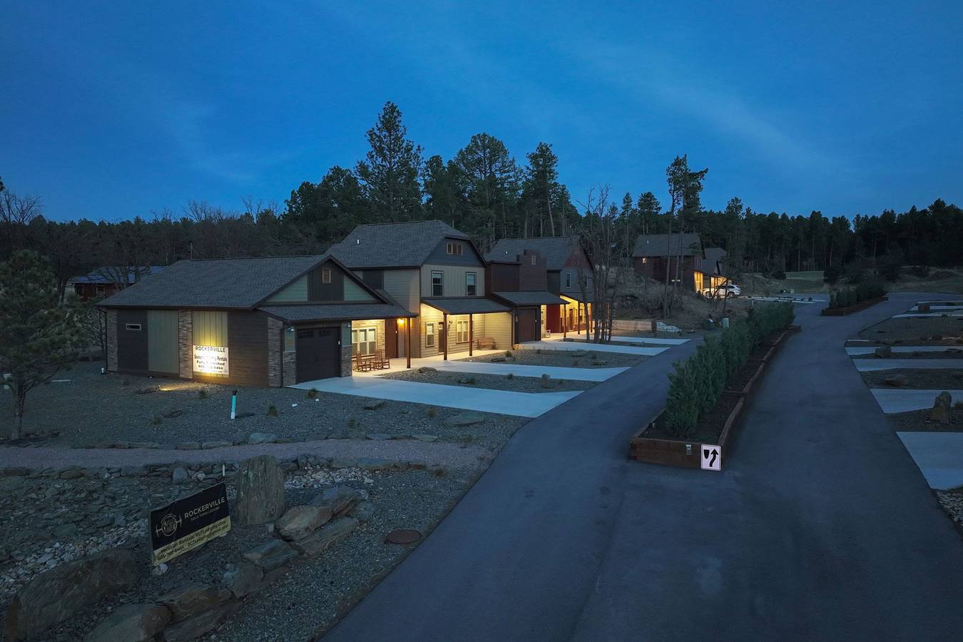 Hel lägenhet,  Modern Condo near Bh attractions-Garage &Parking in Black Hills