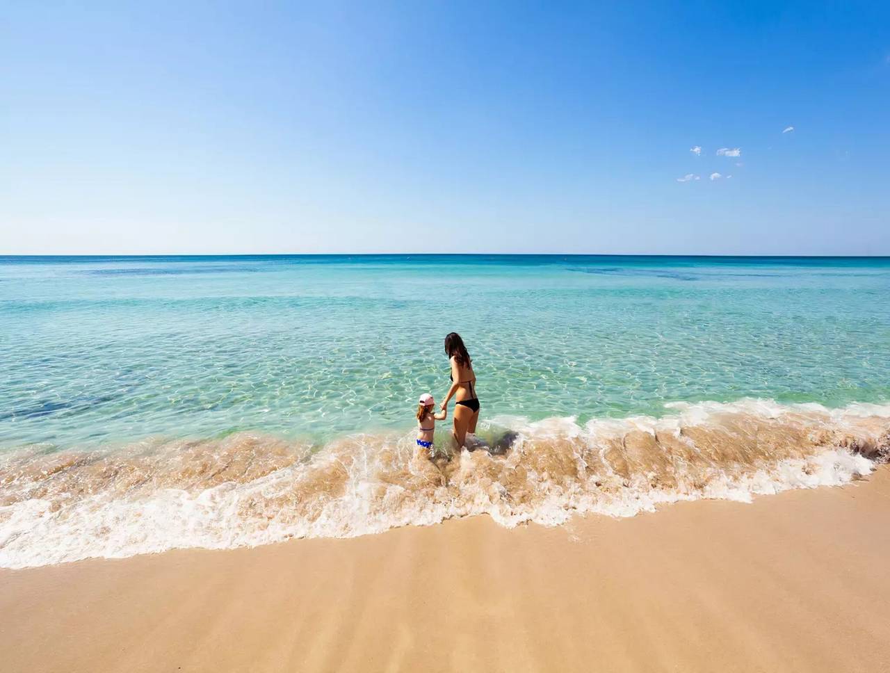 Casa Vacanze 'La Pergola Mare' con Giardino Privato e Aria Condizionata in Porto Cesareo, Golfo di Taranto