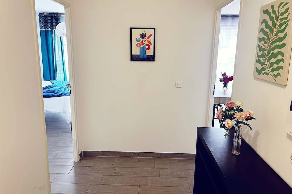 Apartamento entero, Résidence Napée Aéroport Cdg- Parc des Expositions - À 18 km de Paris Rer B in Villepinte, Sena-Saint Denis