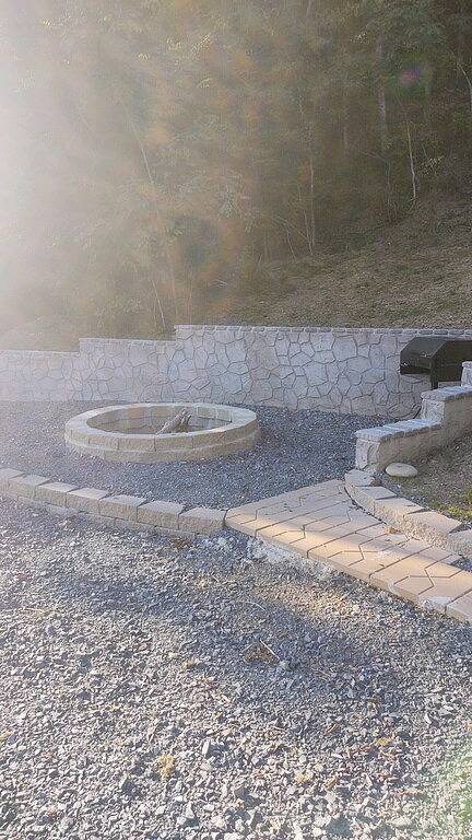 1-Br cabin just 5 minutes to Great Smoky Mountains National Park on Cosby Creek in Cosby (TN), Cocke County