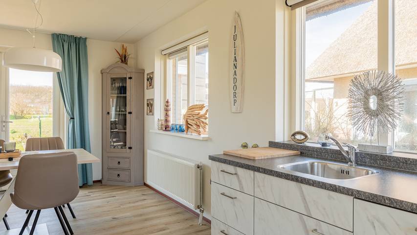 Ferienhaus für 6 Personen, mit Garten und Sauna in Julianadorp - 3