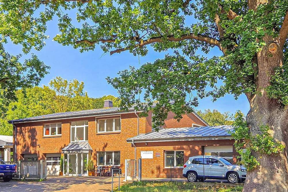 Ganze Wohnung, Ferienwohnung Neustrelitz in Neustrelitz, Mecklenburg-Strelitz