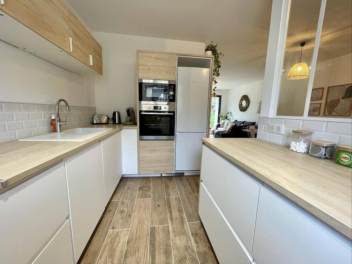 Four-Bedroom House in Vertou, Région de Nantes