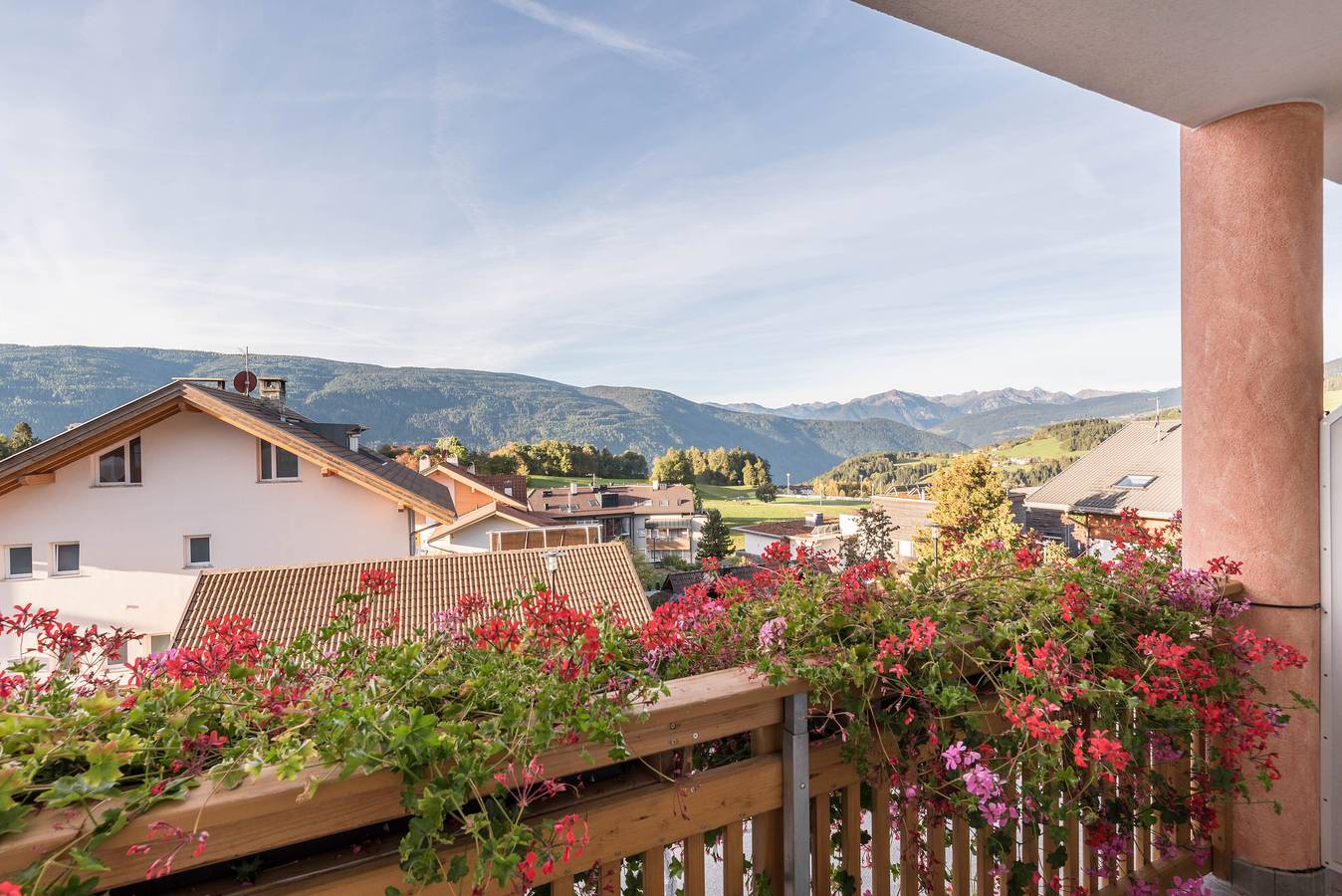 Ganze Wohnung, 'Residenz Diana Ferienwohnung 201' mit Bergblick, Balkon und Wlan in Terenten, Dolomiti Superski