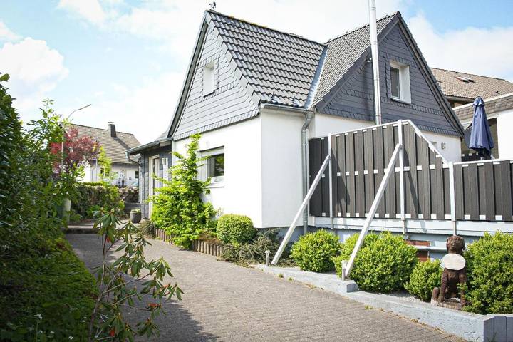 Ferienhaus für 8 Personen, mit Terrasse und Sauna, mit Haustier - 1