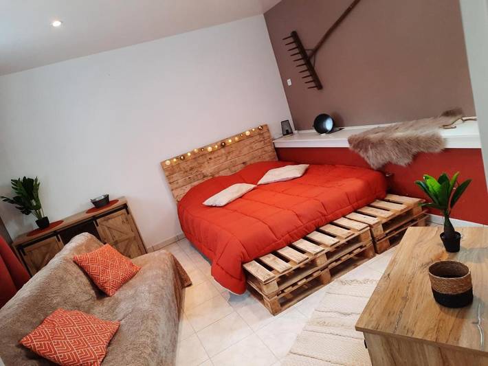 Gîte pour 3 personnes, avec terrasse dans Essigny-le-Grand