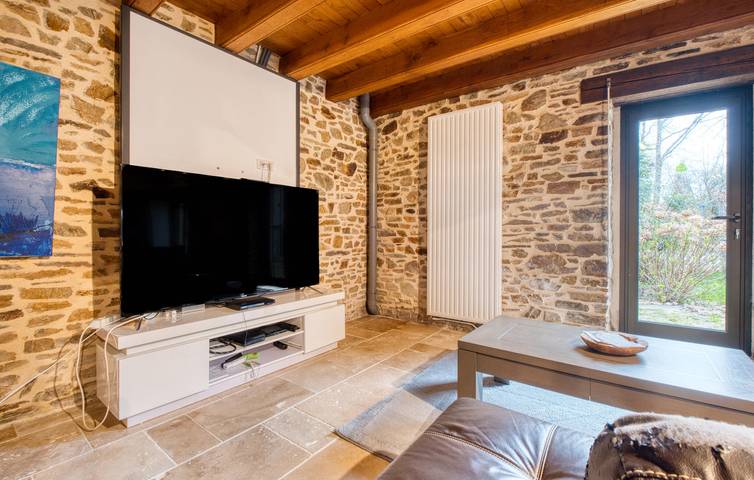 Location de vacances pour 9 personnes, avec piscine à Jumilhac-le-Grand - 4