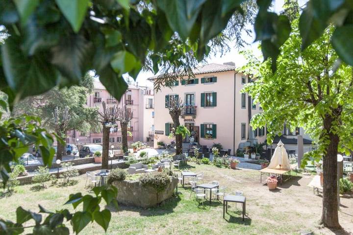 Appartamento per 5 persone, con giardino in Abbadia San Salvatore