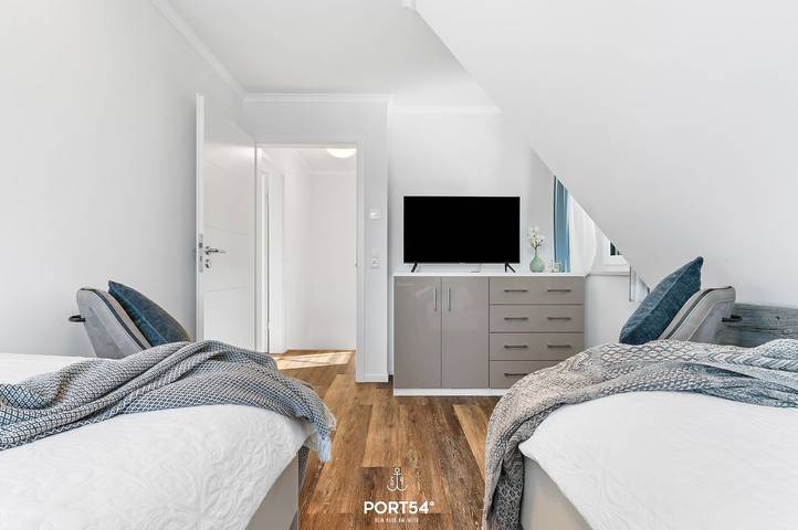 Ganze Wohnung, Pier 12a - für 4 Personen, Stellplatz, ruhige Lage, modern, gemütliche Terrasse in Hafen Büsum, Büsum