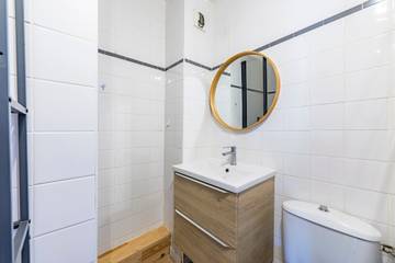 Appartement De Vacances pour 4 Personnes dans Saint-Étienne, Loire, Photo 4