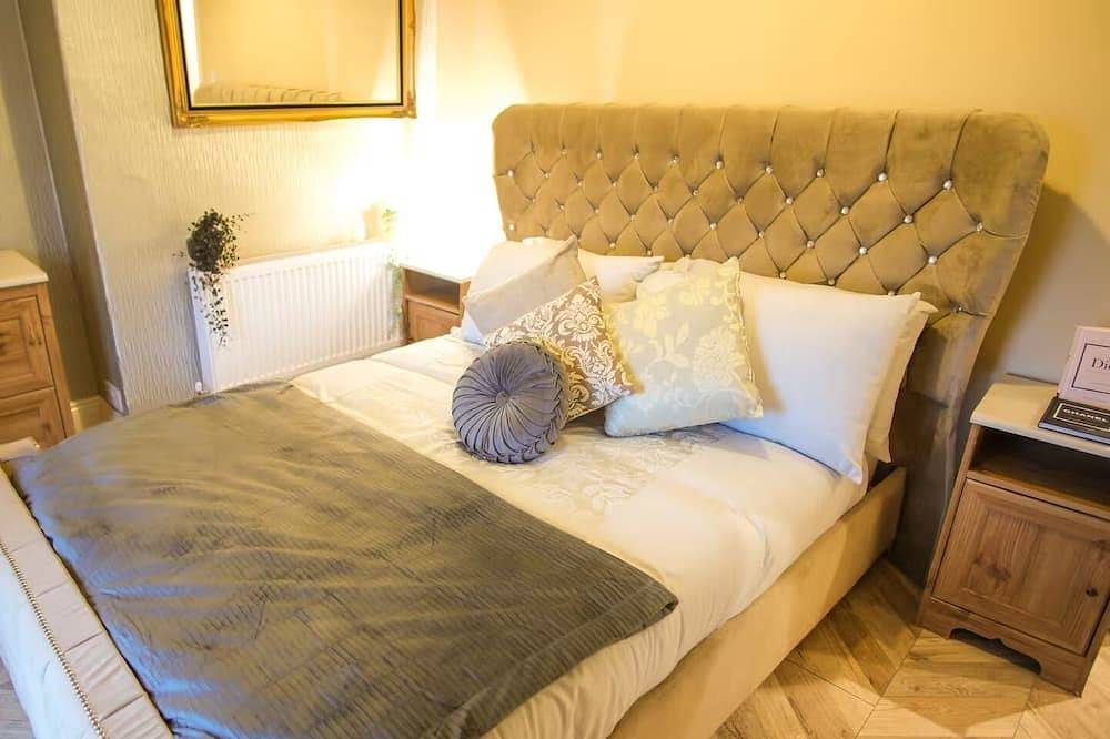 Entire apartment, The Seaview - Panoramic Coastal Views, 2 bed South Shields Apartment in South Shields, South Tyneside