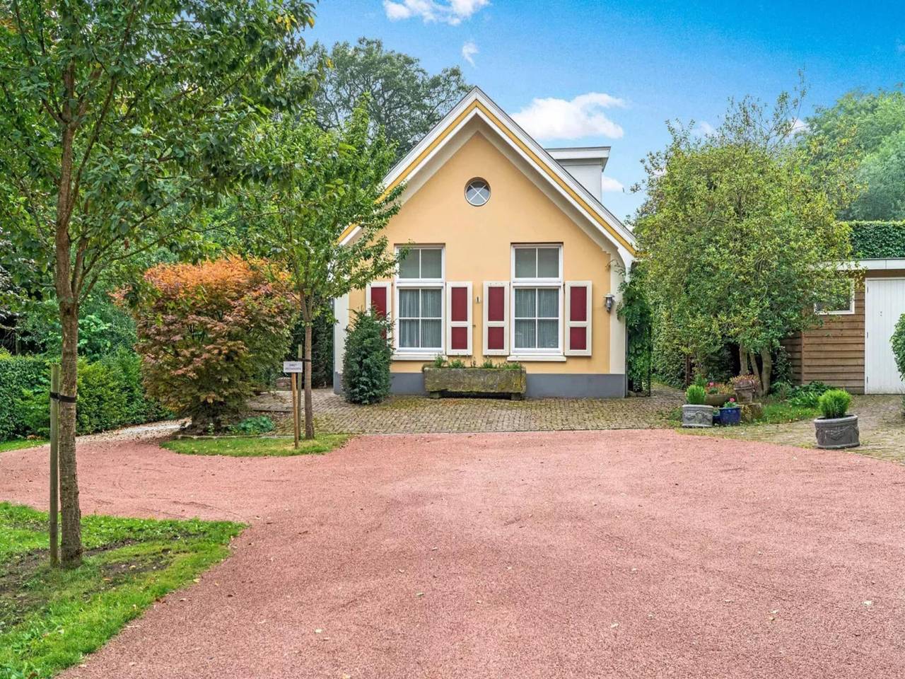 Belle maison avec jacuzzi et grand jardin in Oldenzaal, Twente