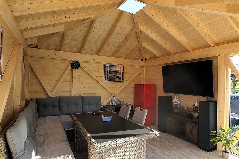 Ganze Wohnung, Fewo-Traum 3 im Eg - Haus Usedom Traumurlaub in Neppermin, Benz