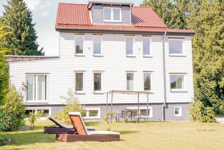 Ferienwohnung für 8 Personen, mit Garten und Sauna in Goslar