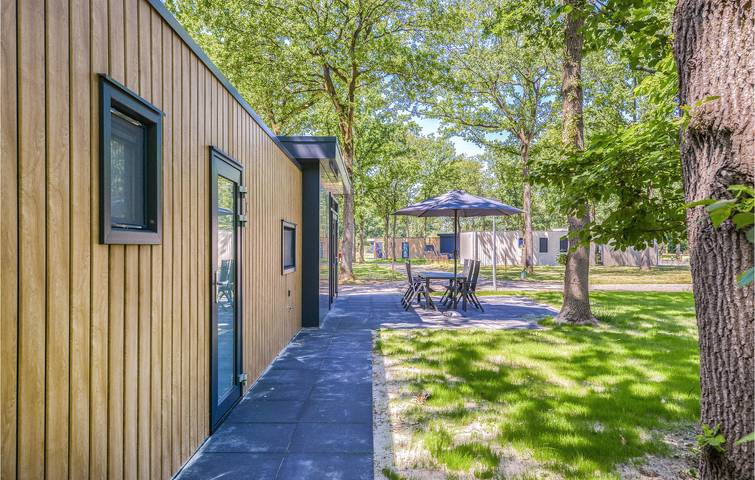 Ferienhaus für 6 Personen, mit Pool und Garten sowie Terrasse und Ausblick, mit Haustier - 1