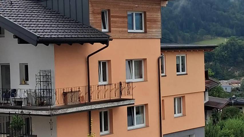 Ferienwohnung für 5 Personen, mit Balkon und Terrasse in Buch in Tirol