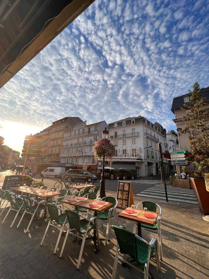 Double Room with Private Bathroom in Lourdes, Hautes-Pyrénées