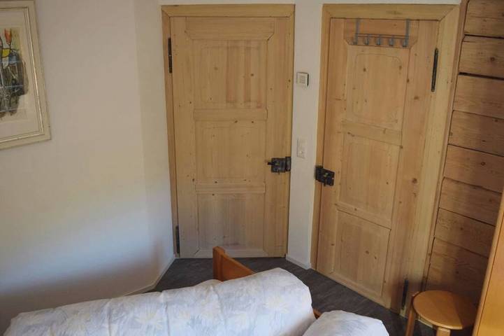 Ganze Wohnung, Gyrgarta, Obersaxen-Meierhof, (Obersaxen), 34066B in Meierhof, Obersaxen