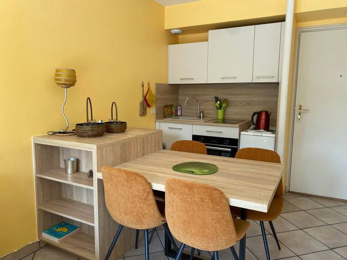 Gîte pour 4 personnes, avec terrasse à Annecy - 2