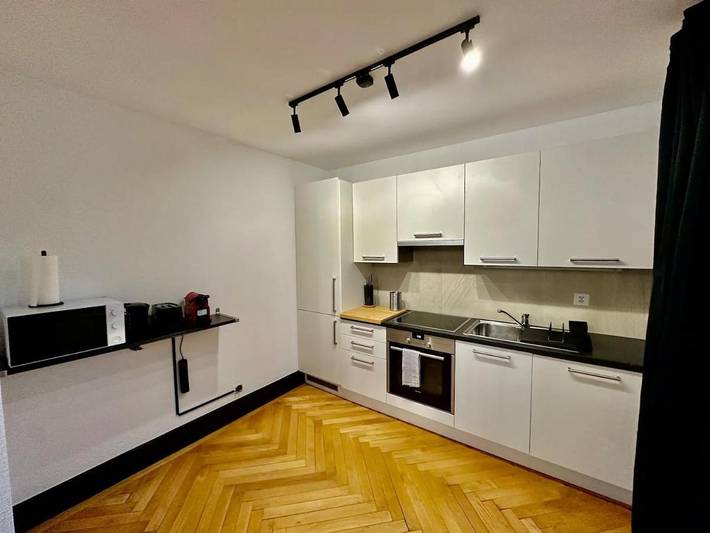 Gîte pour 4 personnes, avec balcon à Prilly - 2