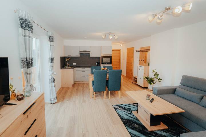Ganze Ferienwohnung, Ferienwohnung für 5 Personen mit Balkon in Spital am Pyhrn, Kirchdorf an der Krems (Bezirk)