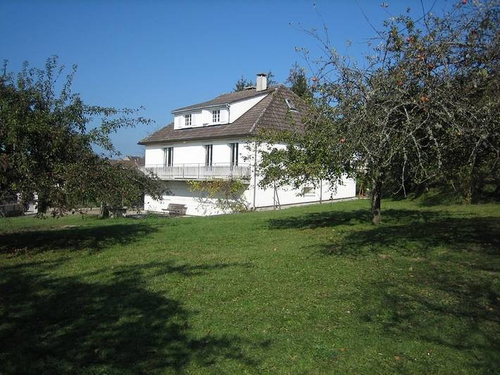 Gîte pour 6 personnes, avec Terrasse ainsi que Jardin et Vue à Clairvaux-les-Lacs