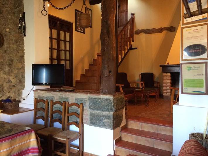 Casa rural para 12 personas, con Terraza además de Jardín y Piscina en Aracena - 4