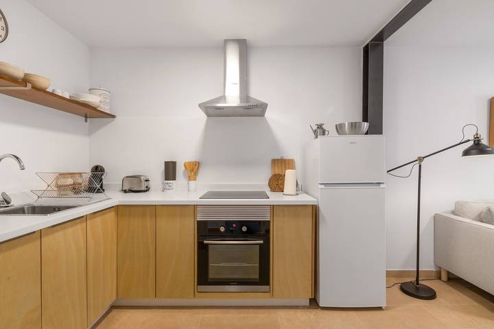 Vacation Home 'Casa Fela' with Wi-Fi in Famara Beach, Teguise