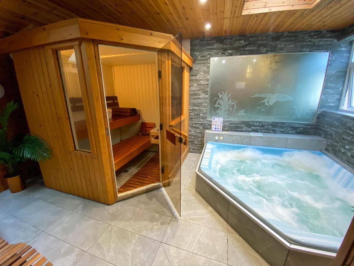 Bunkhouse Mixed Dormitory Room (Not Pet-Friendly) in Betws-y-Coed, Snowdonia