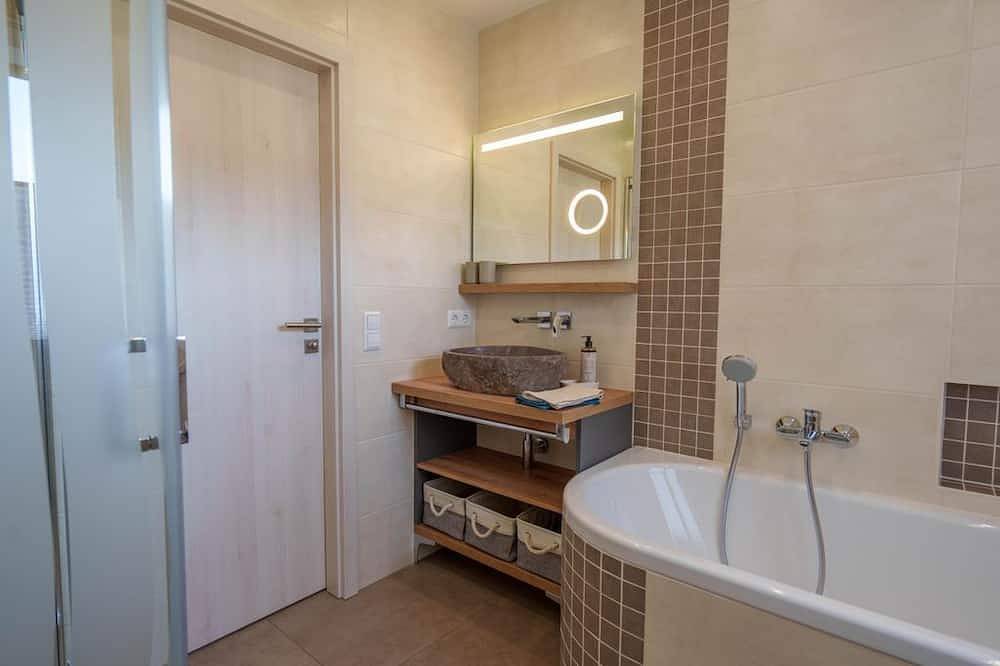 Ganze Wohnung, Herzstück Erzgebirge - Komfort-Ferienwohnung mit Familienbett & Badewanne in Olbernhau, Erzgebirge