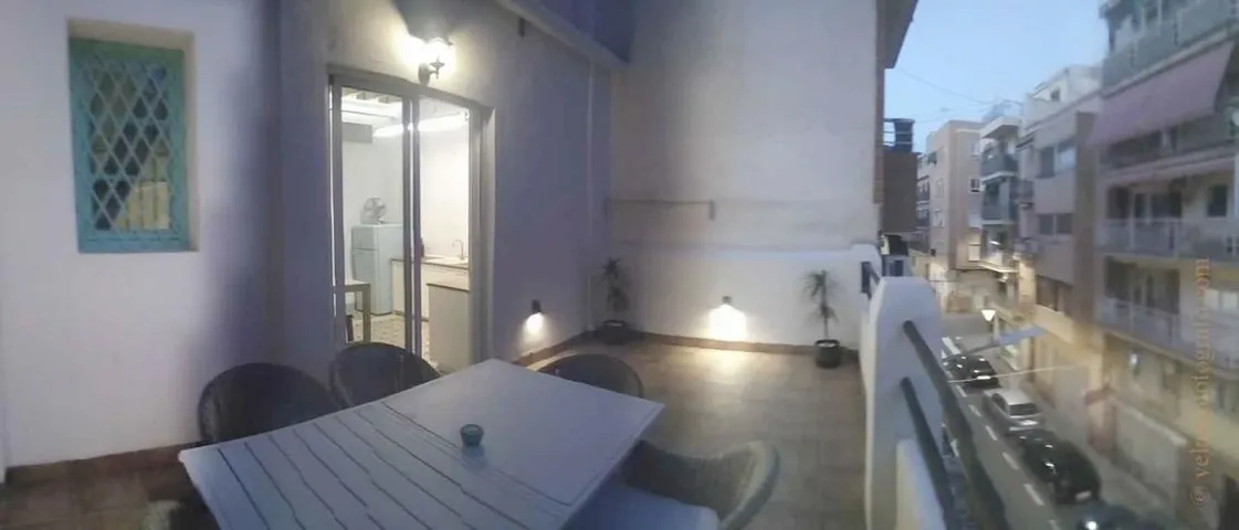 Apartamento de vacaciones para 4 personas, con balcón - 1