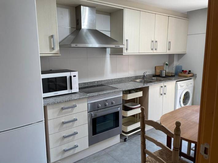 Gîte pour 6 personnes, avec vue et balcon à Oliana - 3