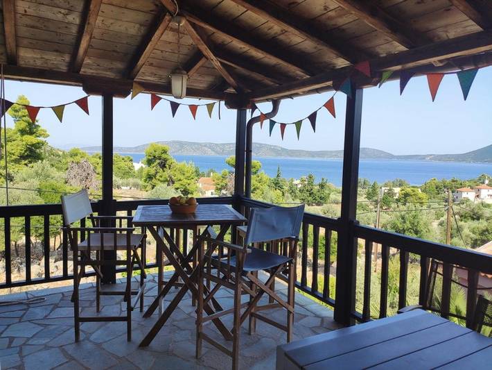 Villa für 9 Personen, mit Ausblick und Garten - 1