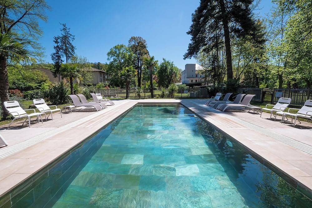 Entire apartment, Ecolodge**** 2-person gîte in the heart of a 3-hectare park in Saint-Affrique, Parc naturel régional des Grands Causses