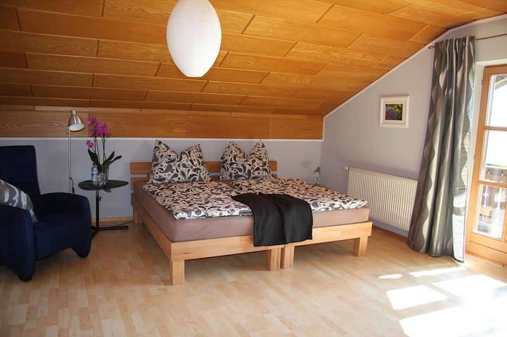 Ferienwohnung für 2 Personen, mit Balkon in Tittmoning - 2