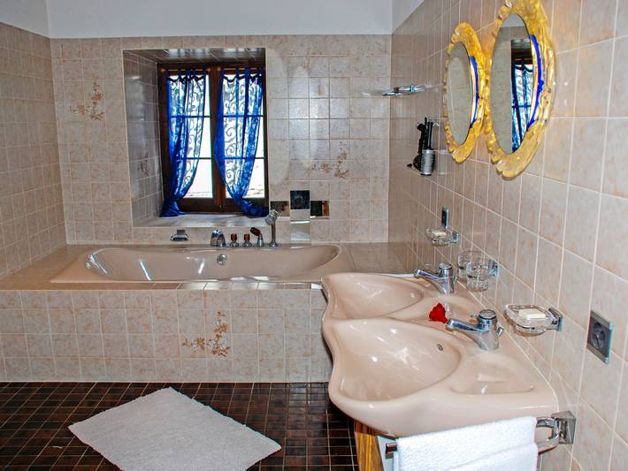 Ferienhaus für 6 Personen, mit Ausblick und Terrasse, mit Haustier im Ticino - 4