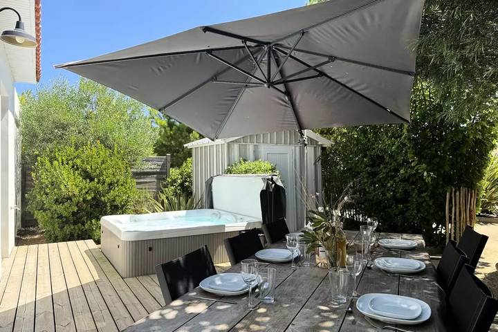 Villa pour 8 personnes, avec jardin et sauna, animaux acceptés en Vendée