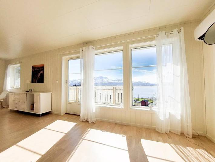 Ferienwohnung für 5 Personen, mit Ausblick und Balkon in Troms - 3