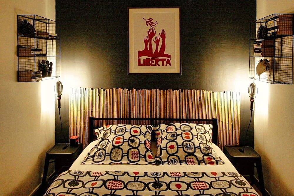 Appartement entier, T2 Albitru dans une villa corse, au calme, avec piscine et grand jardin in Calenzana, Région de Calvi