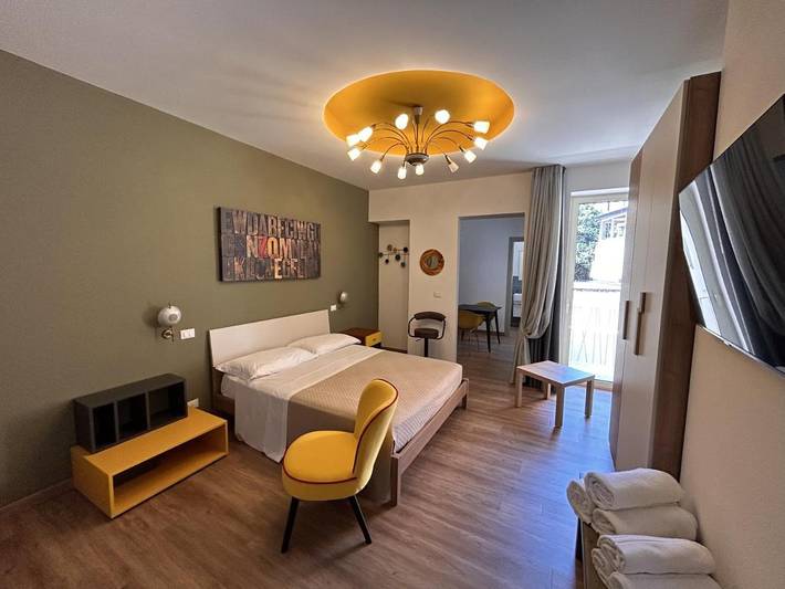 B&b per 2 persone, con Balcone e Terrazza a Barcellona Pozzo di Gotto