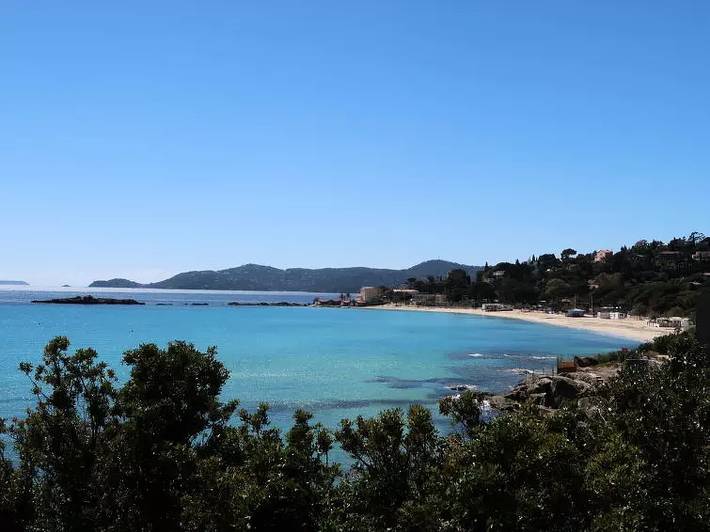 Villa pour 4 personnes, avec terrasse dans Le Lavandou - 2