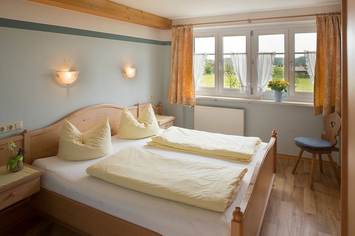 Ganze Ferienwohnung, Ferienwohnung Seeblick **** mit zusätzl. Doppelzimmer, Hof Alpenseeblick, Nesselwang/Attlesee/Allgäu in Nesselwang, Bayerisch Schwaben
