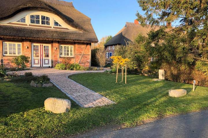 Ferienhaus für 3 Personen, mit Sauna und Terrasse in Middelhagen