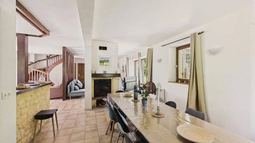 Gîte pour 13 personnes, avec piscine et jardin à Peyzac-le-Moustier - 4