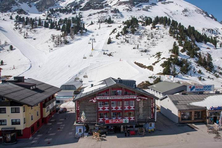 Ferienwohnung für 2 Personen, mit Sauna und Ausblick in Obertauern