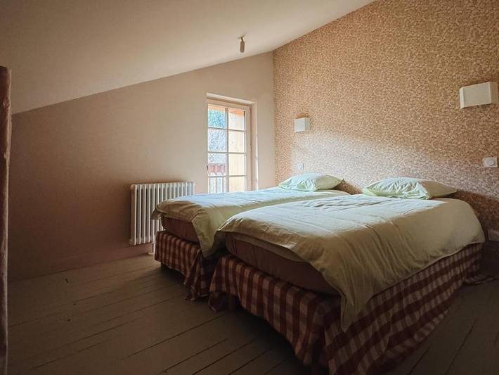 Location de vacances pour 12 personnes, avec jardin et vue à Le Chambon-sur-Lignon - 4