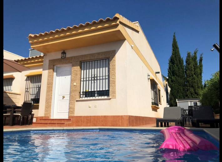Villa for 4 people, with terrace and garden in Murcia