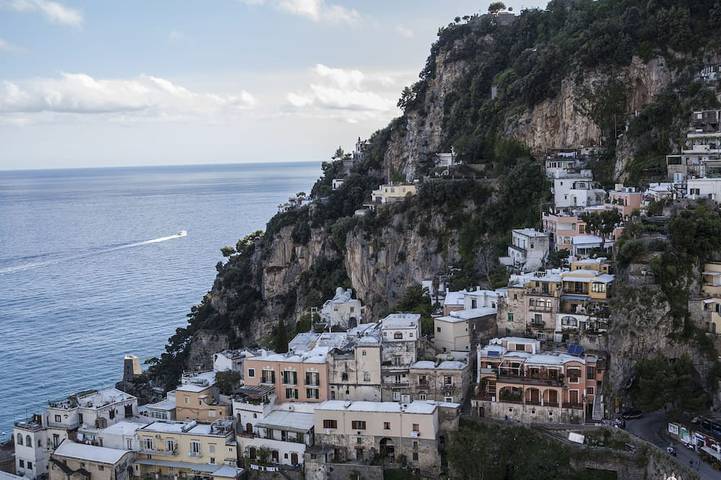 Vacation rental for 6 people, with balcony in Positano